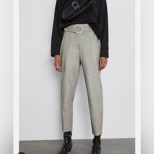 ZARA LIGHT GREEN FAUX LEATHER PANTS SZ:XS